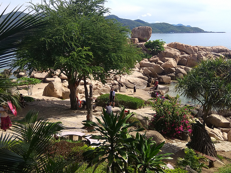 Hòn Chồng Nha Trang Điểm Du Lịch Hấp Dẫn Số 1!