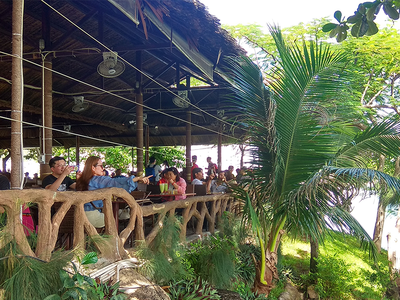 Hòn Chồng Nha Trang Điểm Du Lịch Hấp Dẫn Số 1!