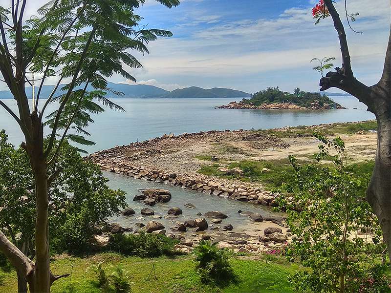 Hòn Chồng Nha Trang Điểm Du Lịch Hấp Dẫn Số 1!