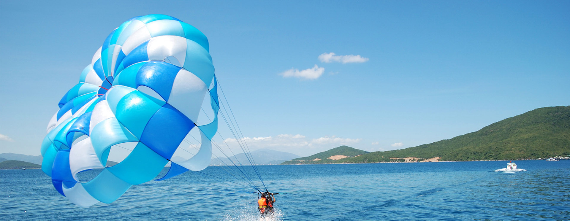 Khu Du Lịch Bãi Tranh Nha Trang - TOP Điểm Đến Hấp Dẫn!