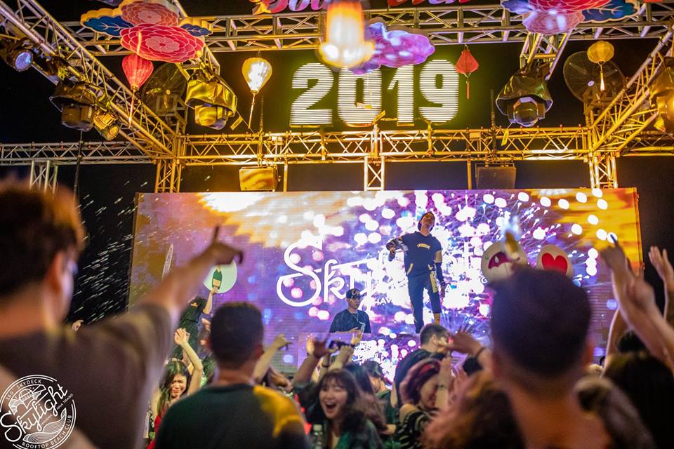 Skylight Bar Nha Trang – Địa điểm ăn chơi “ HOT” nhất Châu Á