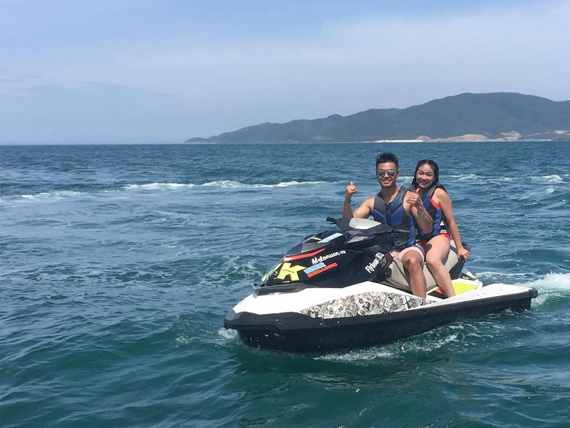 Moto Nước Nha Trang - Trò Chơi Hấp Dẫn Trên Biển!