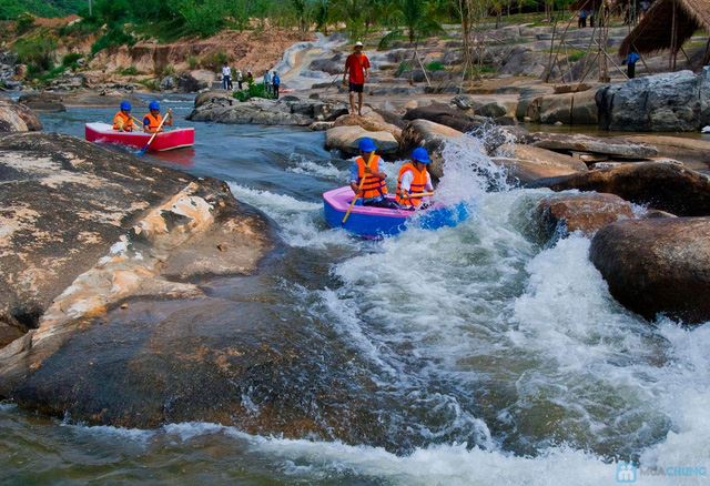 Du Lịch & Khám Phá Suối Thạch Lâm Nha Trang