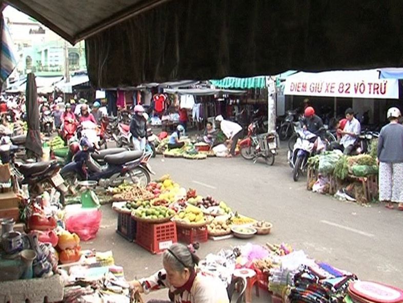 Chợ Xóm Mới Nha Trang - TOP 5+ Khu Chợ Sầm Uất Nhất!