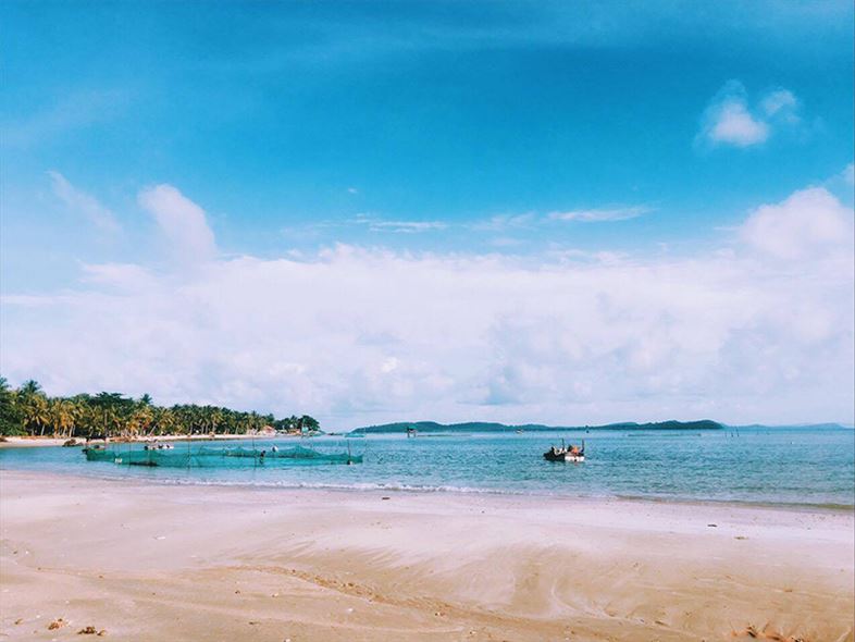 Đi Nha Trang Mặc Gì Theo Thời Tiết Của Thành Phố Biển