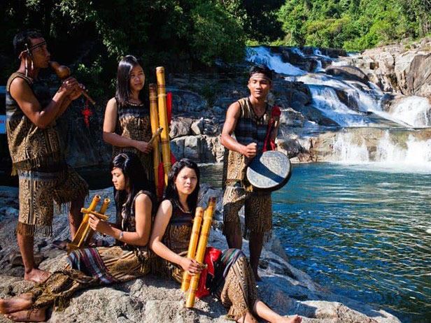 Khu Du Lịch Thác Yang Bay Nha Trang - TOP Điểm Đến Lý Tưởng!