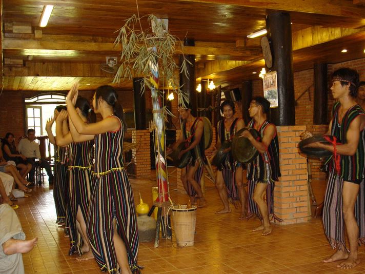 Khu Du Lịch Thác Yang Bay Nha Trang - TOP Điểm Đến Lý Tưởng!