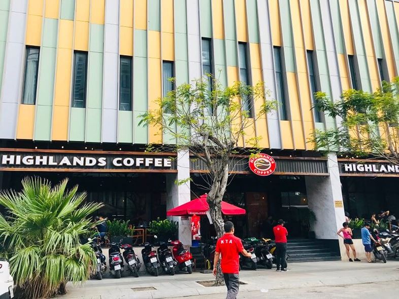 Highland Coffee Nha Trang - Thương Hiệu "Đẳng Cấp Số 1"!
