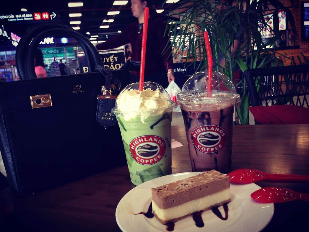 Highland Coffee Nha Trang - Thương Hiệu "Đẳng Cấp Số 1"!