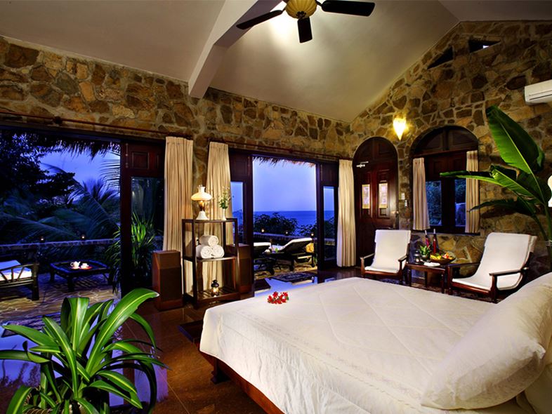 Mini Beach Nha Trang - TOP Điểm Đến Vạn Người Mê!