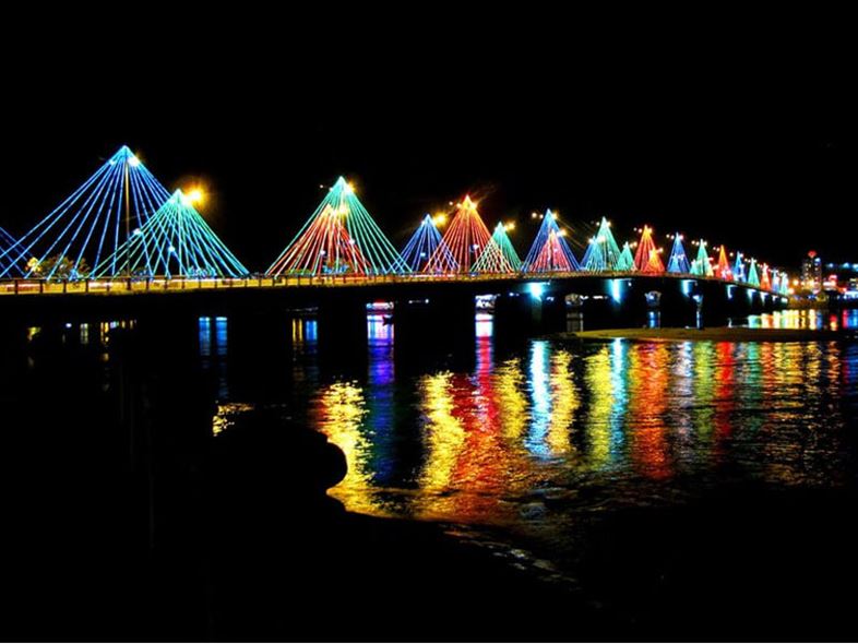 [Tổng Hợp] Review Cầu Trần Phú Nha Trang