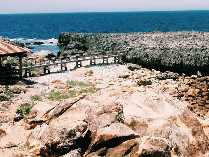 Vịnh Vĩnh Hy - "TOP Vịnh Đẹp Nhất Việt Nam" Chờ Bạn Khám Phá!