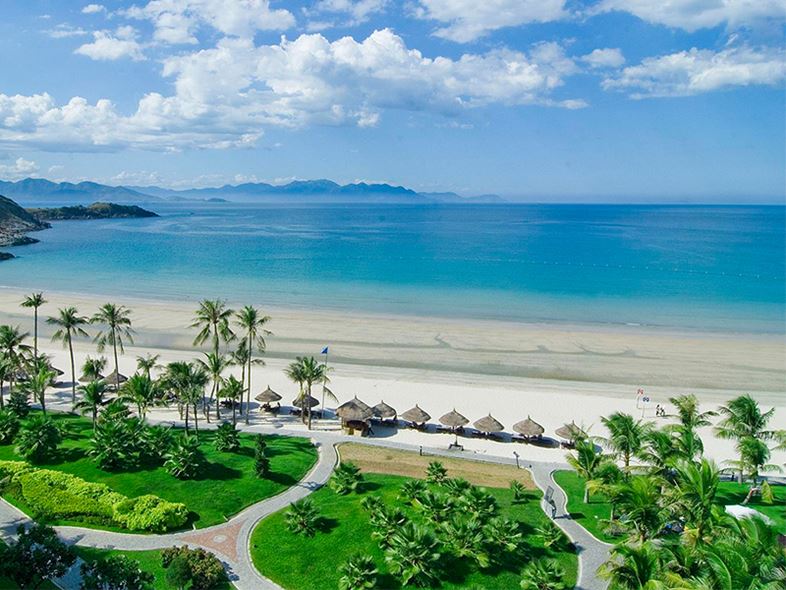 [TOP 10+] Bãi Biển Nha Trang Đẹp Mê Hồn Du Khách!