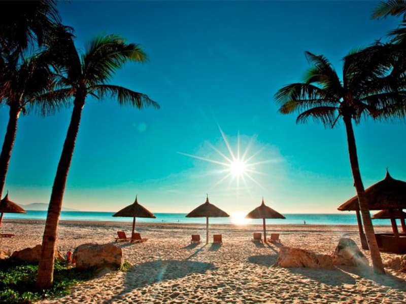 [TOP 10+] Bãi Biển Nha Trang Đẹp Mê Hồn Du Khách!