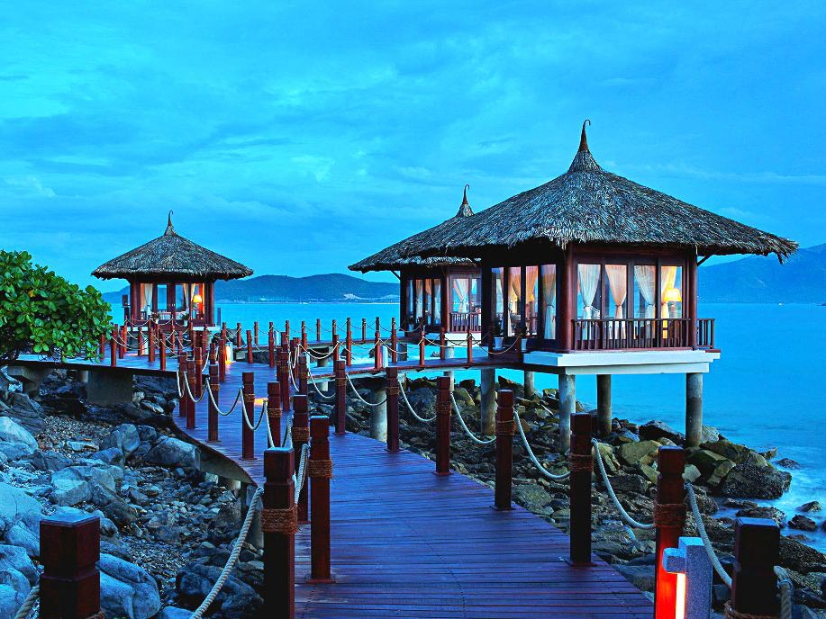 [TOP 10+] Kinh Nghiệm Du Lịch Hòn Tằm Nha Trang 2025 Siêu Chi Tiết!