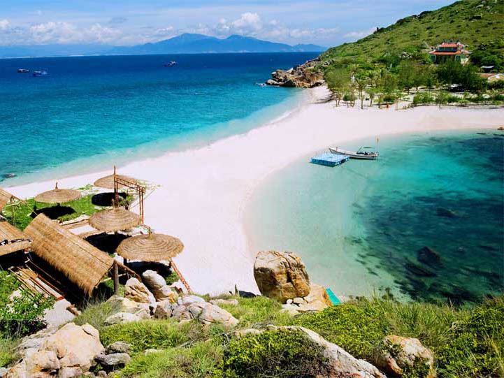 Hành Trình Khám Phá Đảo Yến Hòn Nội - "Hòn Ngọc Nha Trang"!