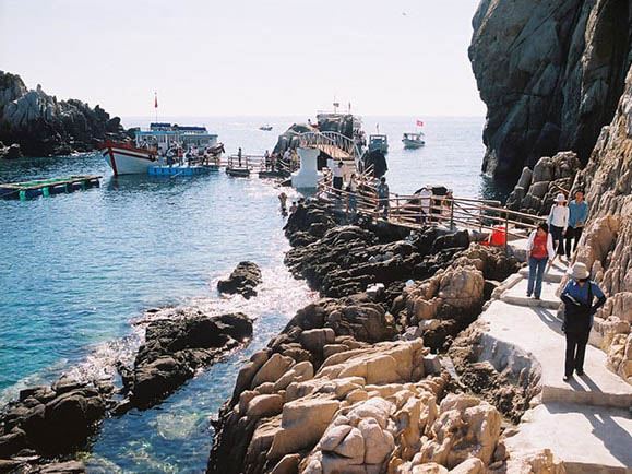 Hành Trình Khám Phá Đảo Yến Hòn Nội - "Hòn Ngọc Nha Trang"!