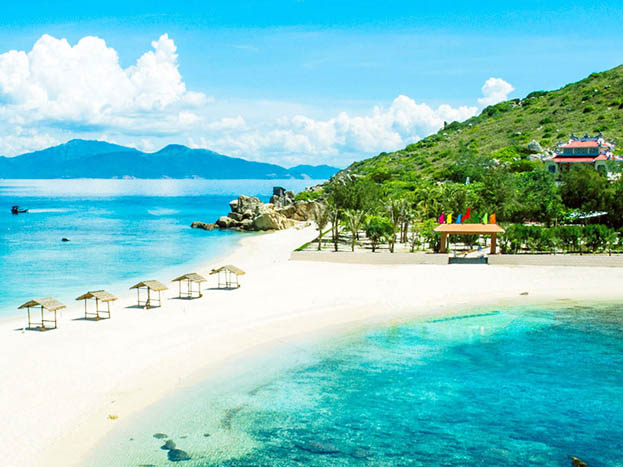 Hành Trình Khám Phá Đảo Yến Hòn Nội - "Hòn Ngọc Nha Trang"!