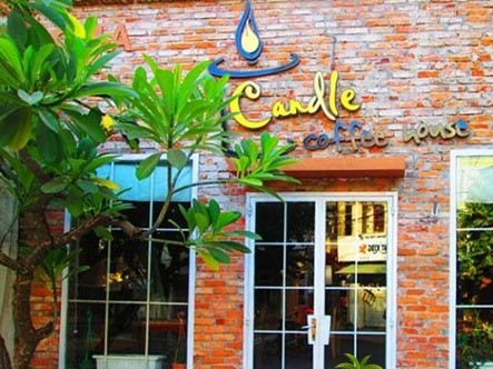 Candle Coffee House