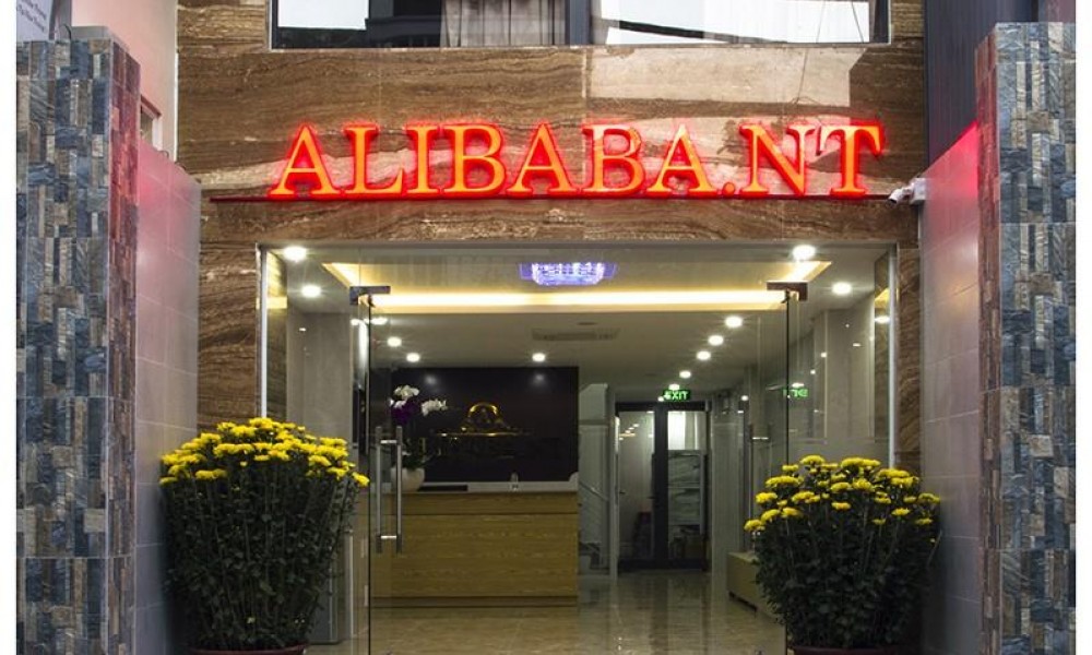 Khách Sạn Alibaba Nha Trang