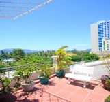 Khách Sạn Phố Biển