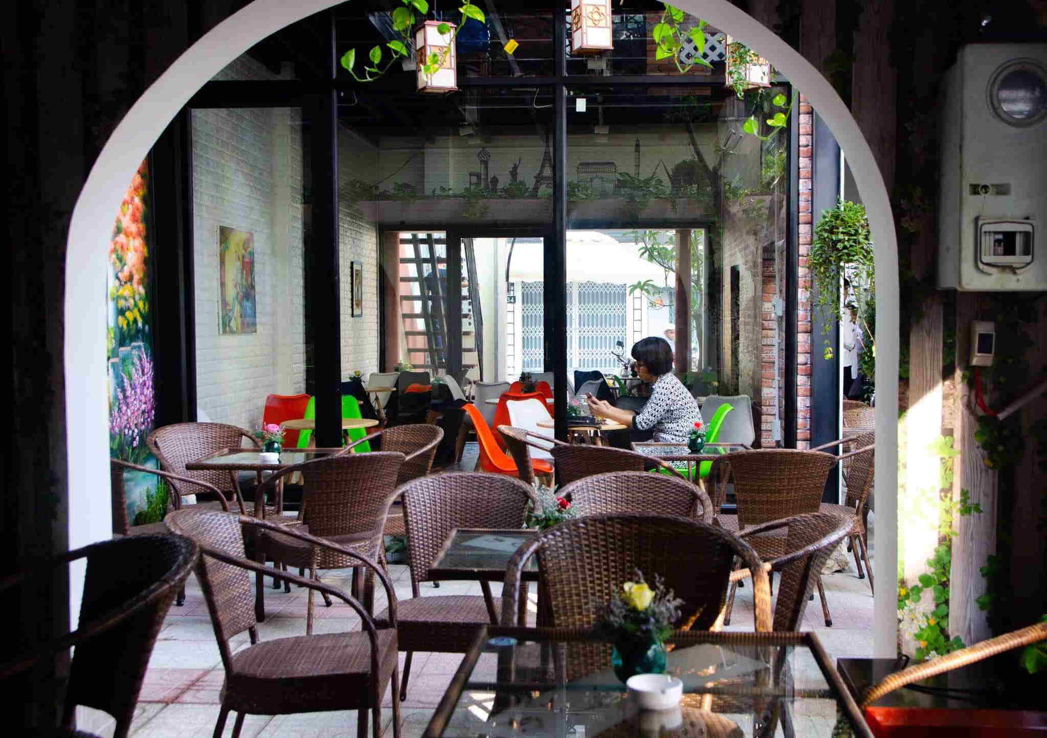 Cafe Kiến Trúc Nha Trang