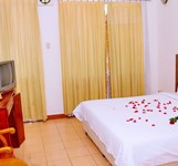 Khách Sạn Aurora Nha Trang