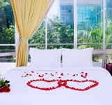 Khách Sạn Aurora Nha Trang