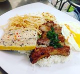 Cơm Tấm Sườn Que Ngô Gia Tự