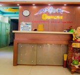 Khách Sạn Olympus ( Khách Sạn Pha Lê Xanh 2)