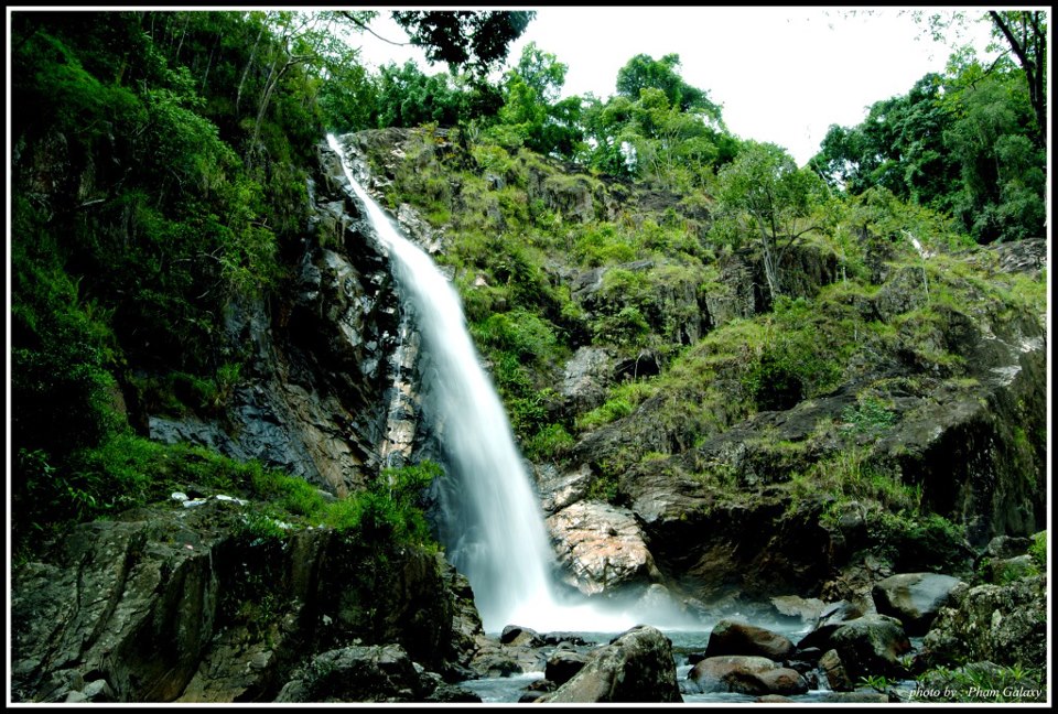 Thác Tà Gụ Khánh Sơn Nha Trang.