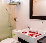 Khách Sạn Cosmos Nha Trang