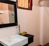 Khách Sạn Cosmos Nha Trang