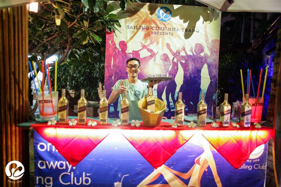 Sailing Club Nha Trang - Bar Bãi Biển
