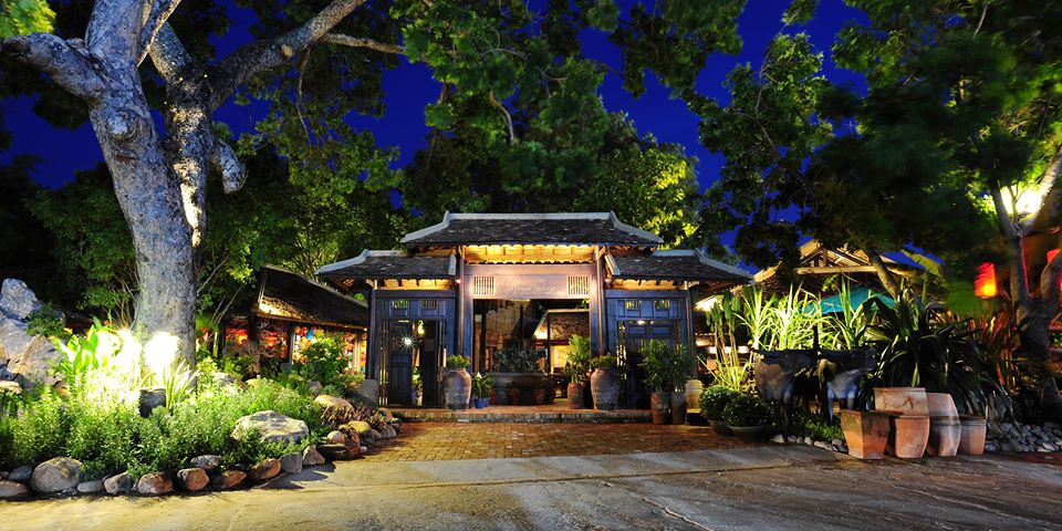 Làng Ngon Nha Trang Restaurant - Ẩm Thực Việt