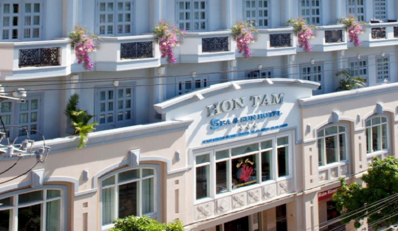 MerPerle Hòn Tằm Sea & Sun