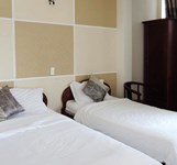 Khách Sạn Apus Inn