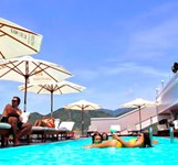 Khách Sạn Maritime