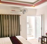 Khách Sạn Merlion ( Khách Sạn Khánh Bình Cũ )