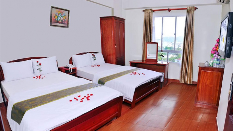 Khách Sạn Hoàng Tùng Nha Trang