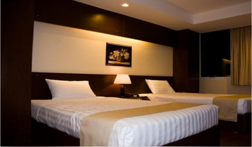 Khách Sạn Crystal Nha Trang