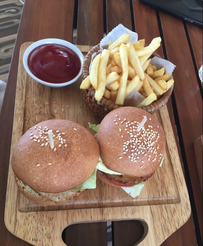 Story Beach Club & Restaurant