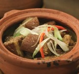 Hương Việt - Cơm Niêu & Cơm Đập - Trần Hưng Đạo