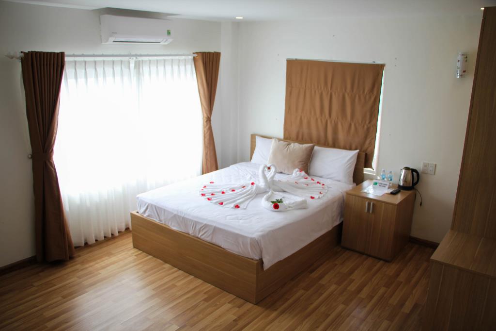 Prince Hotel Nha Trang S    l   a ch   n tuy   t v   i gi  nh cho b   n