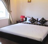 Khách Sạn Camellia 2