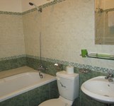 Khách sạn Đông Hải