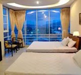 Khách Sạn Đông Hưng