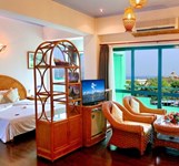 Khách Sạn Xanh Nha Trang (GreenHotel)
