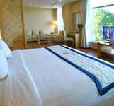 Khách sạn Tri Giao Nha Trang