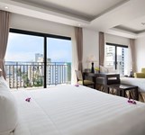 Khách Sạn Legend Sea